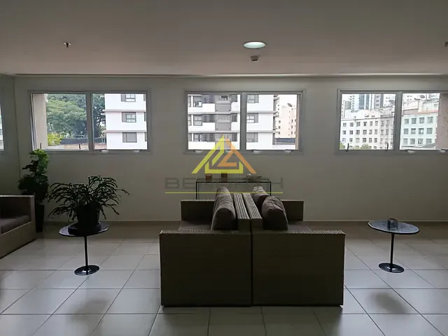Conjunto comercial com 33m², para alugar, no bairro Bela Vista em São Paulo