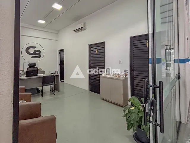 Conjunto comercial para alugar, no bairro Nova Rússia em Ponta Grossa