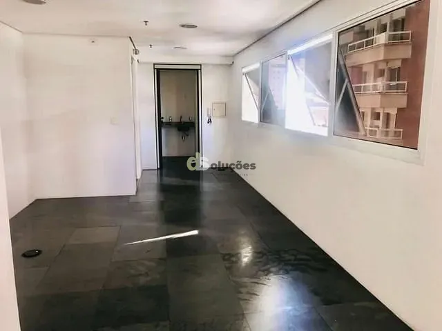 Conjunto comercial à venda, no bairro Paraíso em São Paulo