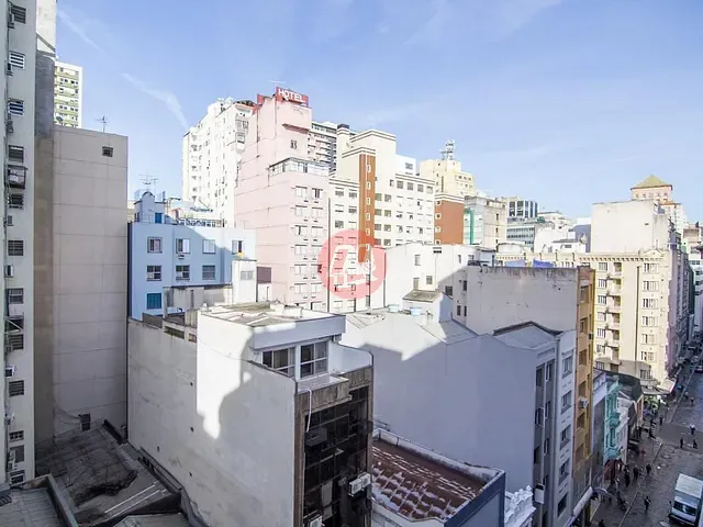 Conjunto comercial com 33m², para alugar, no bairro Centro Histórico em Porto Alegre