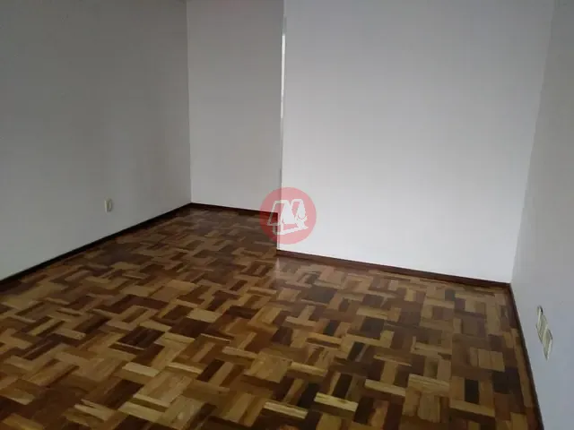 Conjunto comercial com 25m², para alugar, no bairro Centro Histórico em Porto Alegre