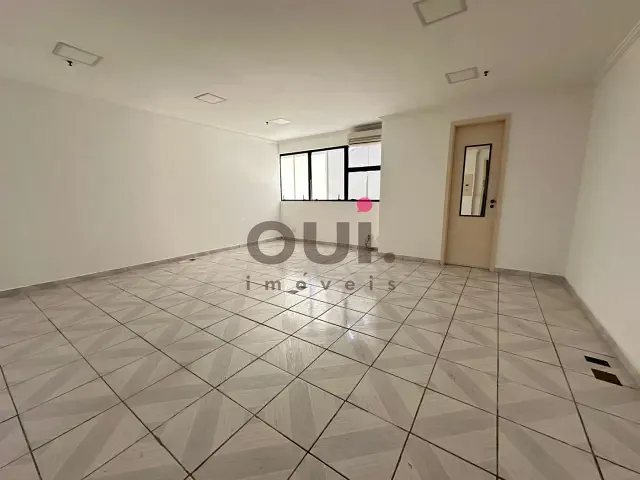 Conjunto comercial para alugar, no bairro Indianópolis em São Paulo