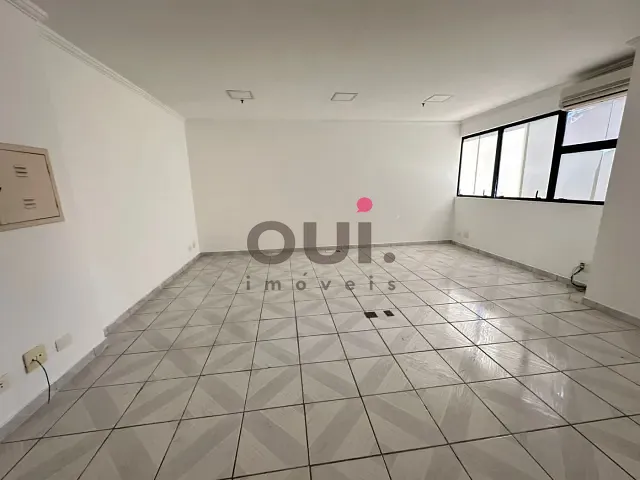 Conjunto comercial para alugar, no bairro Indianópolis em São Paulo
