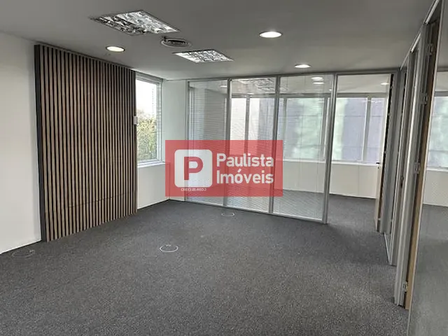 Conjunto comercial com 150m², para alugar, no bairro Cidade Monções em São Paulo