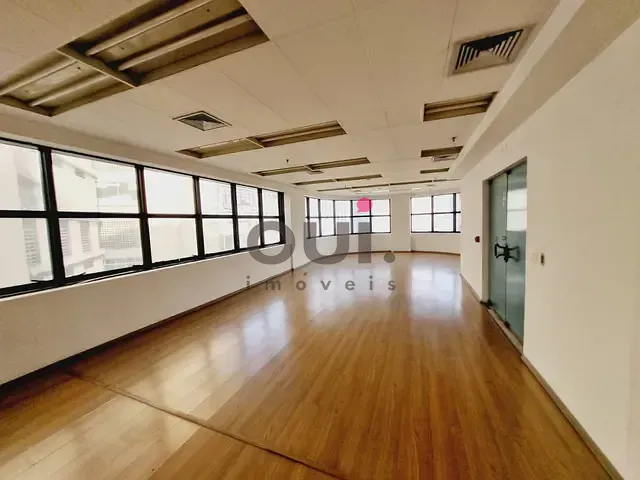 Conjunto comercial à venda ou para alugar, no bairro Vila Buarque em São Paulo