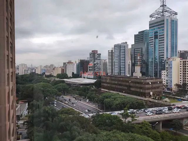 Conjunto comercial para alugar, no bairro Paraíso em São Paulo