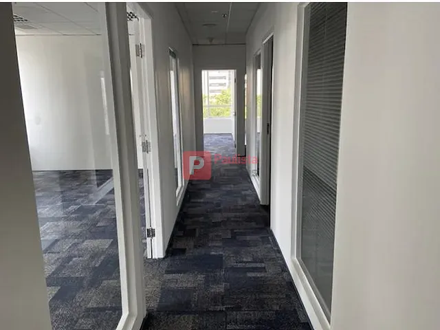 Conjunto comercial para alugar, no bairro Cidade Monções em São Paulo