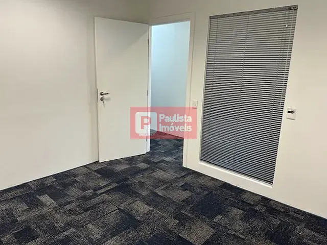 Conjunto comercial para alugar, no bairro Cidade Monções em São Paulo