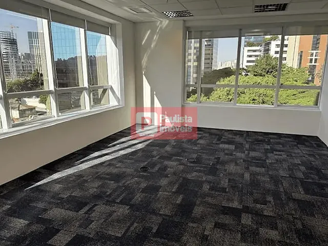 Conjunto comercial para alugar, no bairro Cidade Monções em São Paulo