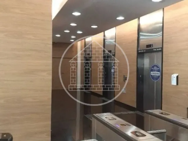 Conjunto comercial com 2844m², à venda ou para alugar, no bairro Jardim São Luís (Zona Sul) em São Paulo
