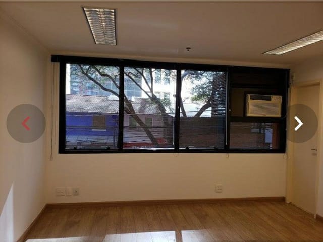 Conjunto comercial com 28m², à venda, no bairro Vila Olímpia em São Paulo