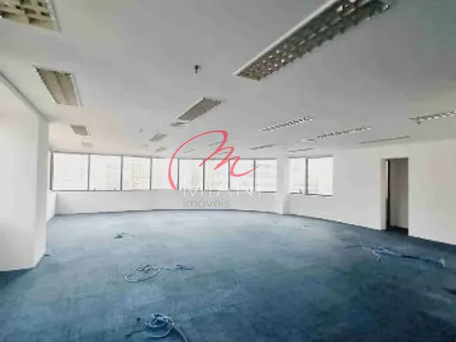 Conjunto comercial para alugar, no bairro Cidade Monções em São Paulo