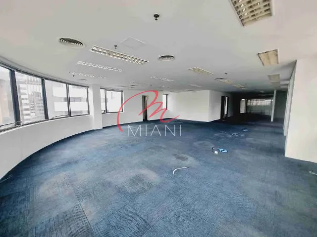 Conjunto comercial para alugar, no bairro Cidade Monções em São Paulo