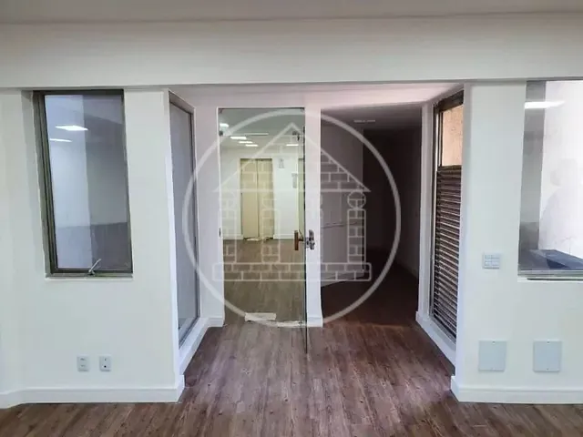 Conjunto comercial com 204m², à venda ou para alugar, no bairro Cidade Monções em São Paulo