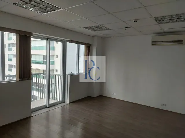 Conjunto comercial para alugar, no bairro Santo Amaro em São Paulo