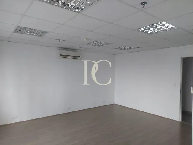 Conjunto comercial para alugar, no bairro Santo Amaro em São Paulo