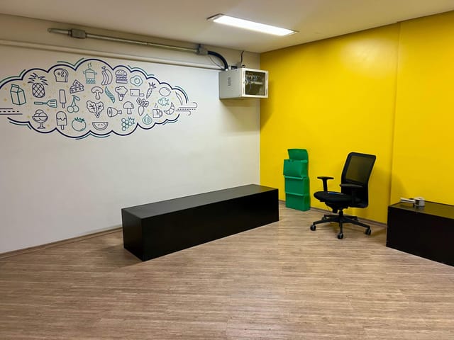 Conjunto comercial com 36m², à venda ou para alugar, no bairro Vila Olímpia em São Paulo