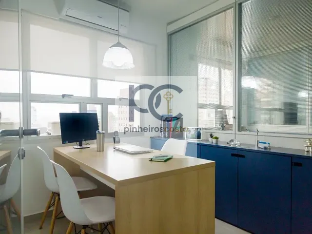 Conjunto comercial à venda, no bairro Jardim Paulista em São Paulo