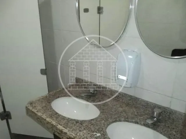 Conjunto comercial com 233m², para alugar, no bairro Jardim Paulista em São Paulo