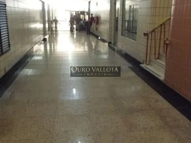Conjunto comercial com 508m², à venda, no bairro Centro em Santos