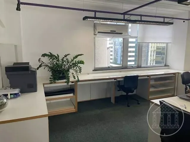 Conjunto comercial com 117m², à venda ou para alugar, no bairro Cidade Monções em São Paulo