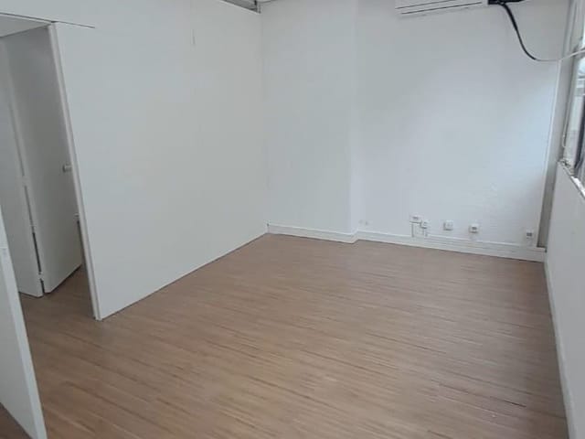 Conjunto comercial com 39m², à venda, no bairro Bela Vista em São Paulo