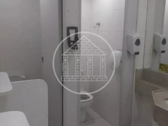 Conjunto comercial com 775m², à venda ou para alugar, no bairro Pinheiros em São Paulo