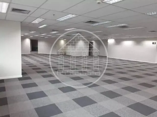 Conjunto comercial com 775m², à venda ou para alugar, no bairro Pinheiros em São Paulo