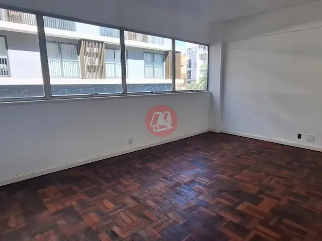 Conjunto comercial para alugar, no bairro Auxiliadora em Porto Alegre