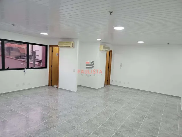 Conjunto comercial à venda, no bairro Saúde em São Paulo