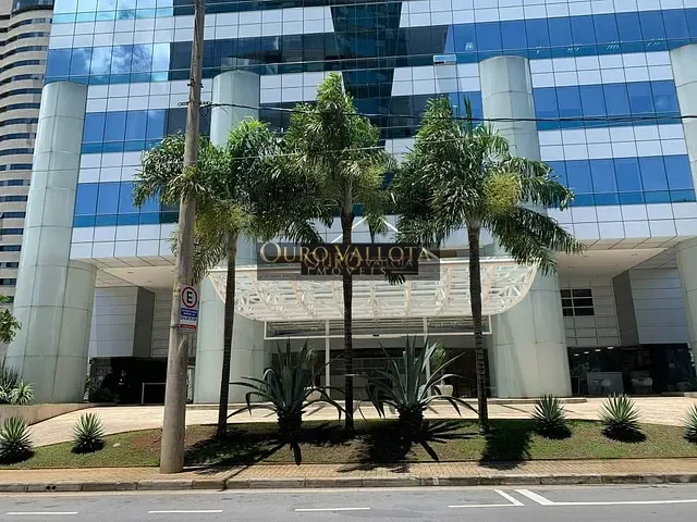 Conjunto comercial com 272m², para alugar, no bairro Cidade Monções em São Paulo
