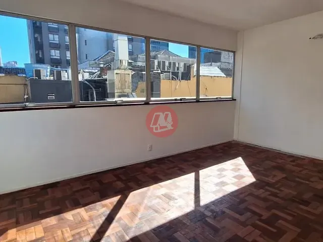 Conjunto comercial para alugar, no bairro Auxiliadora em Porto Alegre