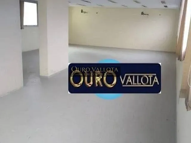 Conjunto comercial com 152m², à venda, no bairro Centro em Santos