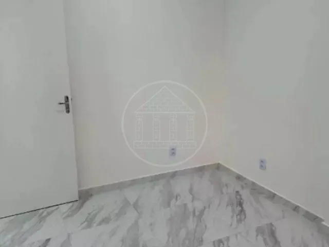 Conjunto comercial com 74m², à venda ou para alugar, no bairro Vila Olímpia em São Paulo