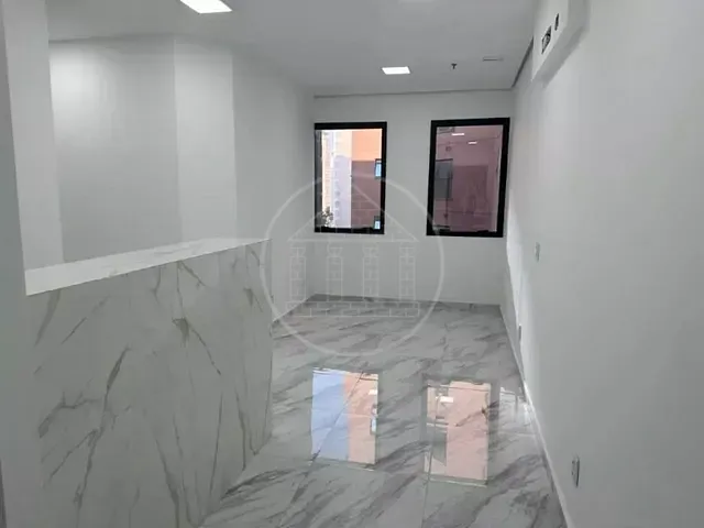 Conjunto comercial com 74m², à venda ou para alugar, no bairro Vila Olímpia em São Paulo