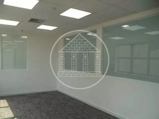 Conjunto comercial com 377m², à venda ou para alugar, no bairro Vila Buarque em São Paulo