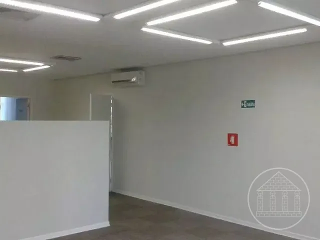 Conjunto comercial com 375m², à venda ou para alugar, no bairro Cidade Monções em São Paulo