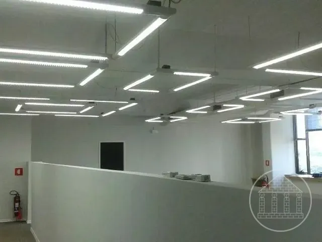 Conjunto comercial com 375m², à venda ou para alugar, no bairro Cidade Monções em São Paulo