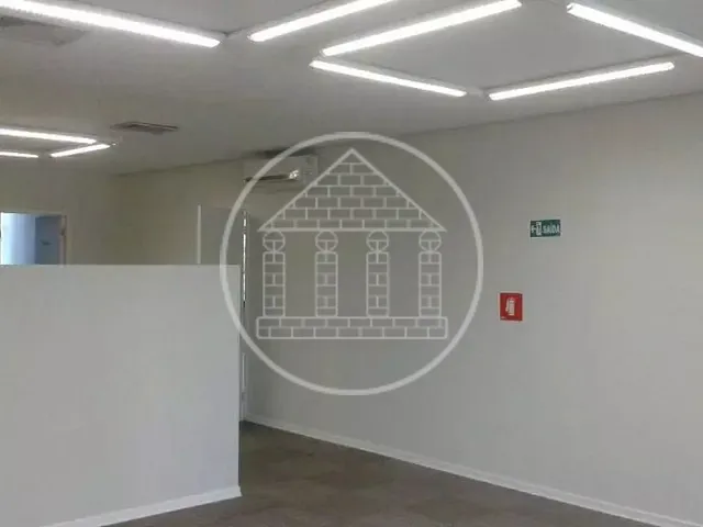 Conjunto comercial com 375m², à venda ou para alugar, no bairro Cidade Monções em São Paulo