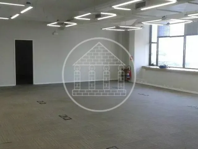 Conjunto comercial com 375m², à venda ou para alugar, no bairro Cidade Monções em São Paulo