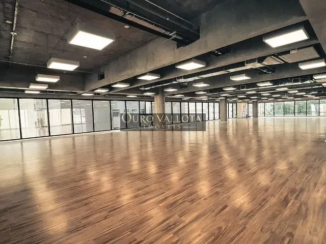 Conjunto comercial com 380m², para alugar, no bairro Pinheiros em São Paulo