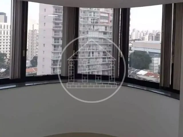 Conjunto comercial com 272m², à venda ou para alugar, no bairro Jardins em São Paulo