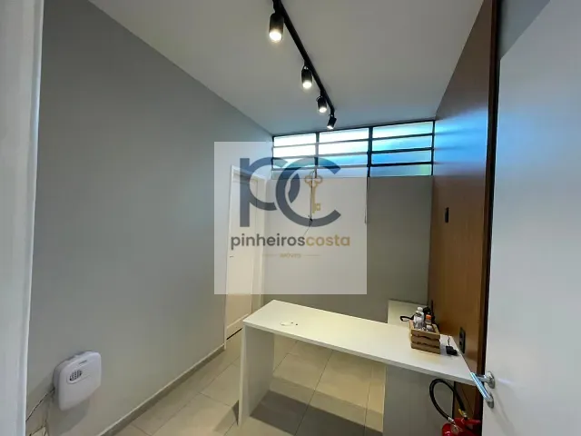 Conjunto comercial para alugar, no bairro Vila Olímpia em São Paulo