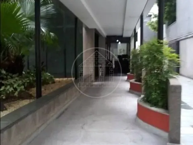 Conjunto comercial com 37m², à venda ou para alugar, no bairro Indianópolis em São Paulo