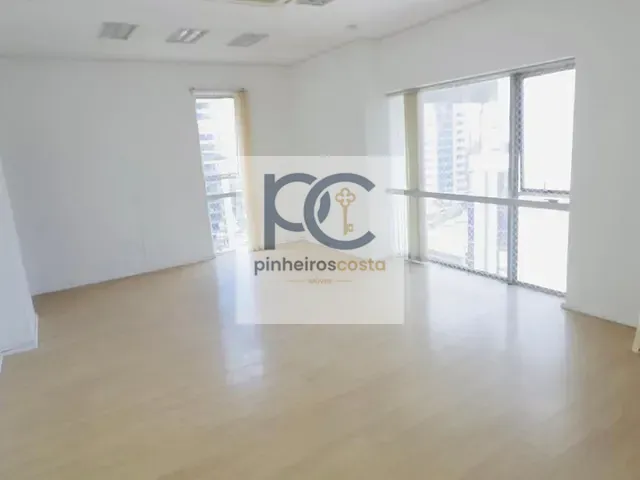 Conjunto comercial para alugar, no bairro Vila Olímpia em São Paulo