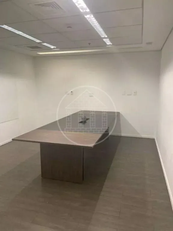 Sala-Conjunto, 1550 m² - Foto 23