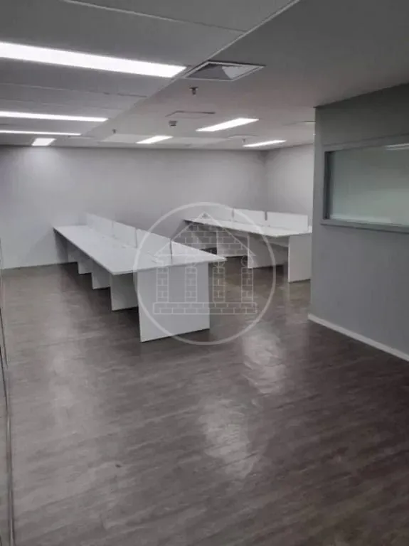 Sala-Conjunto, 1550 m² - Foto 12