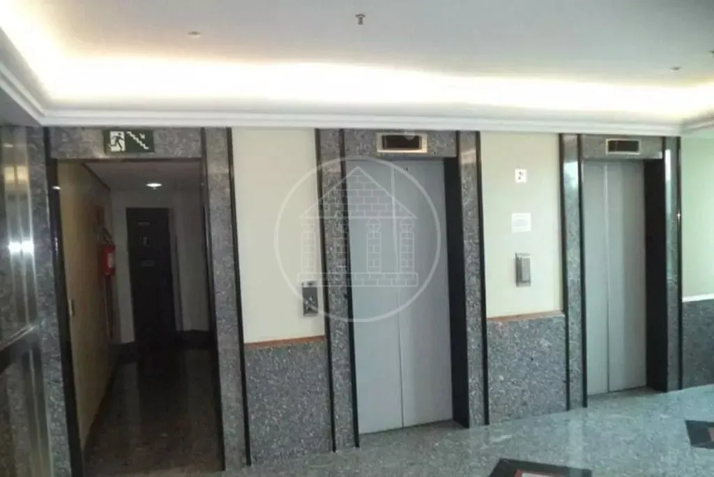 Sala-Conjunto, 1550 m² - Foto 44