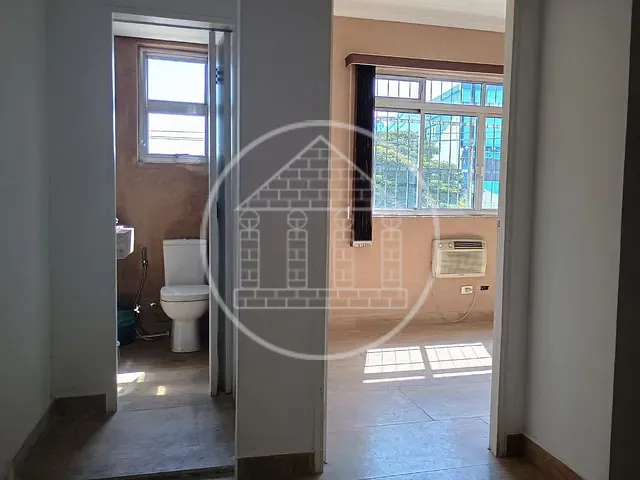 Conjunto comercial com 280m², para alugar, no bairro Interlagos em São Paulo