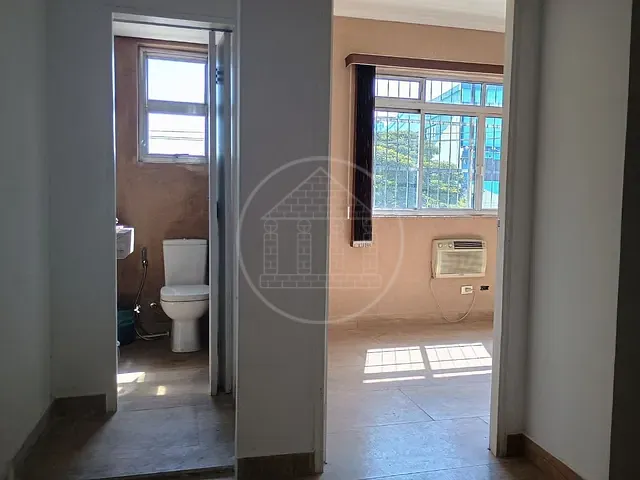 Conjunto comercial com 280m², para alugar, no bairro Interlagos em São Paulo